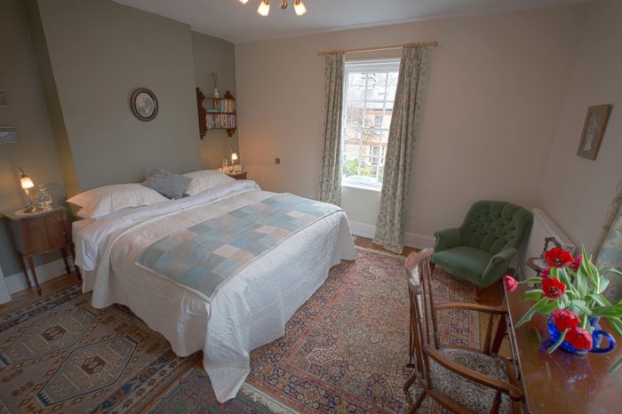 5 Chapel Street B&B - Bedroom One super-kingsize double bed